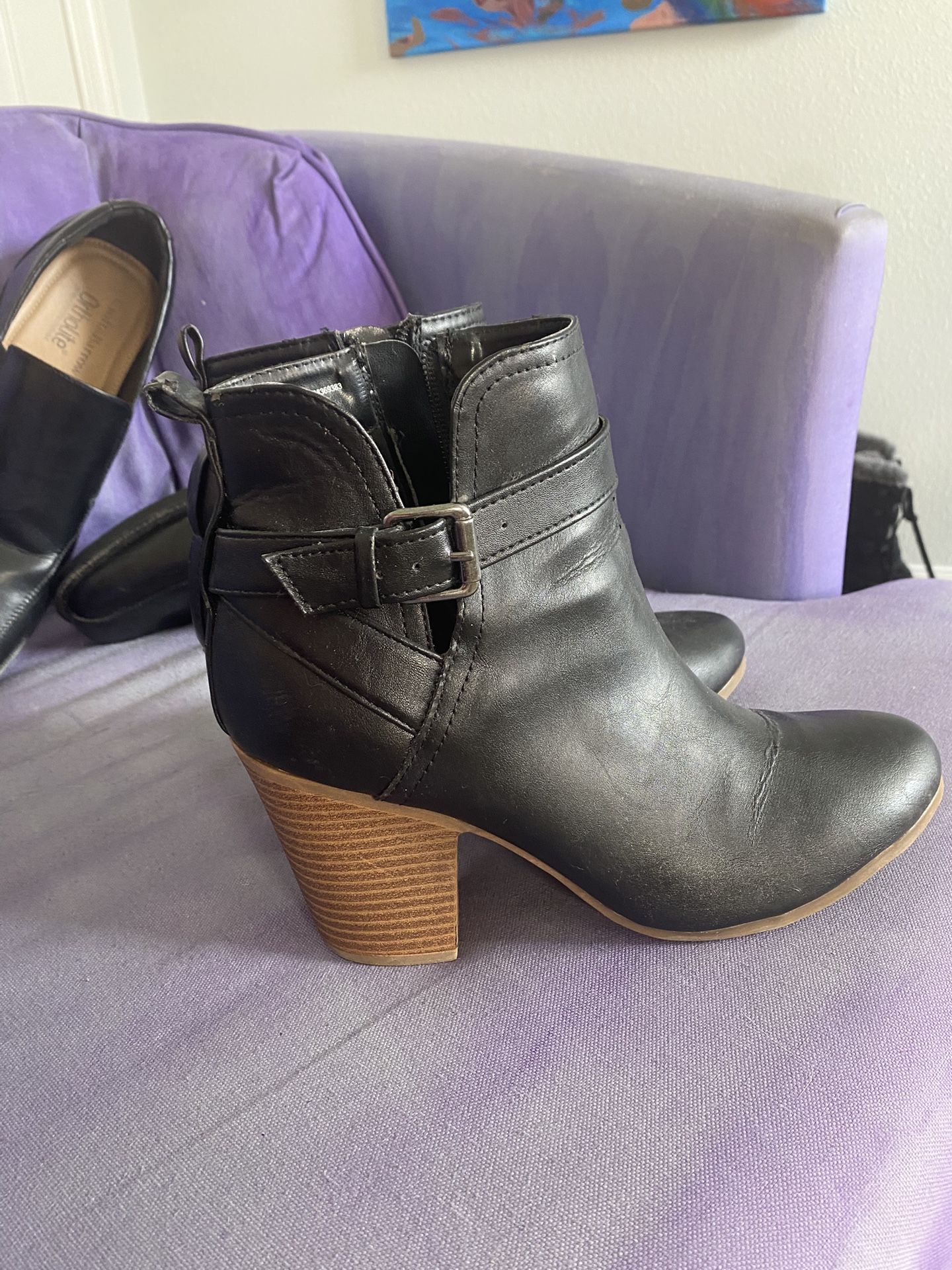 Time And Tru Women’s Size 9 Black 3 Inch Heeled Ankle Boots Booties