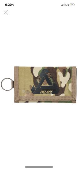 Palace tri fold wallet