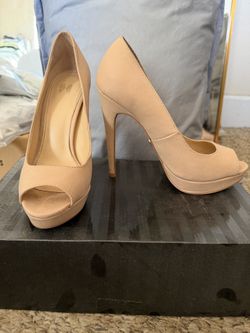 Colin Stuart Nude Peep-Toe heel