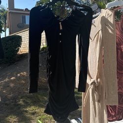 Dresses Small Very Stretchy 