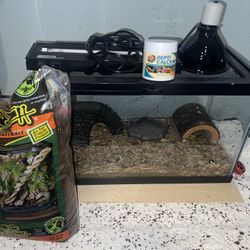 Aquarium Tank For Fish Or Reptiles