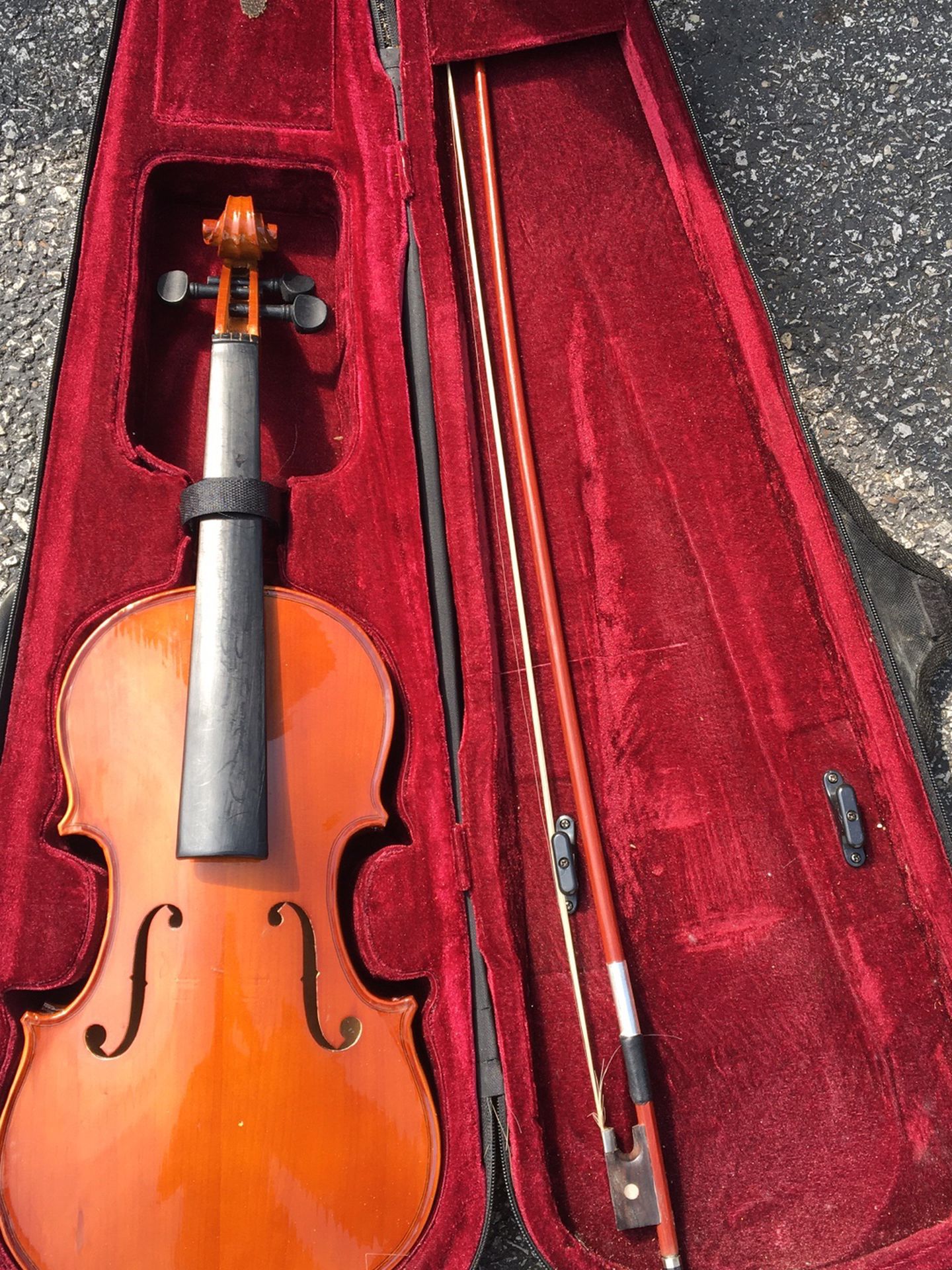 Unstrung Cremona Violin & Case