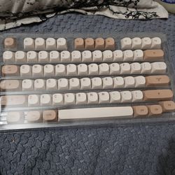 White And Brown Mechanical Keycaps