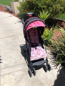 Girl’s stroller