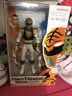 Power rangers lightning collection