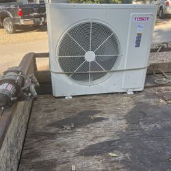 Air Condition With Heating And Cooling Pump