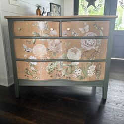 Antique Solid Oak Serpentine Dresser circa 1930's