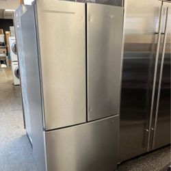 Whirlpool 30” French Door Refrigerator in Fingerprint Resistant Stainless Steel