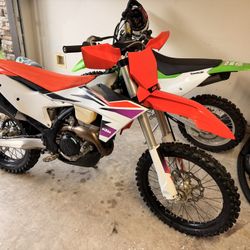 2024 KTM 250