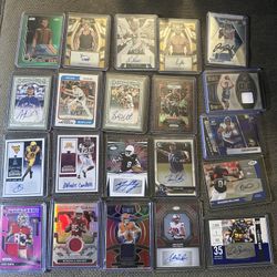 42 Football, Baseball And Basketball Autographs Cards 