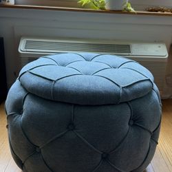 30" Wide Velvet Tuffed Round Storage Ottoman