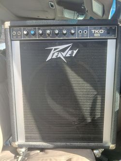 Peavey bass combo amp
