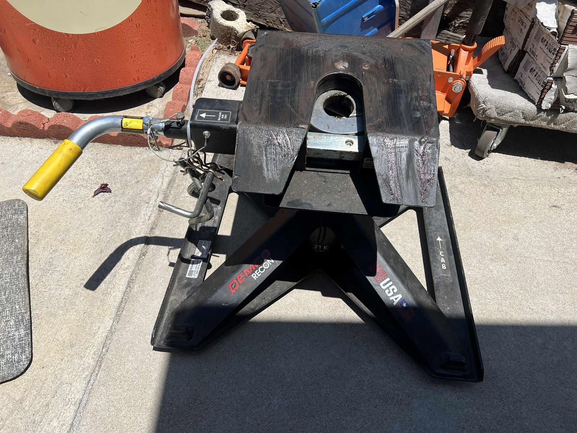 Demco Fifth Wheel