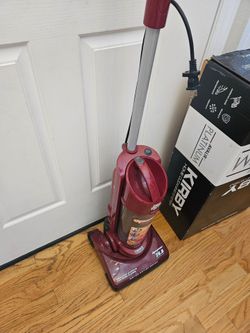 New Cond  KENMOR VACUUM.  WORKS EXCELLENT.  In The Box  I