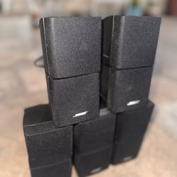 5 Bose Jewel Speakers & Base Bottom speaker.