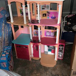 Big Barbie Dream House