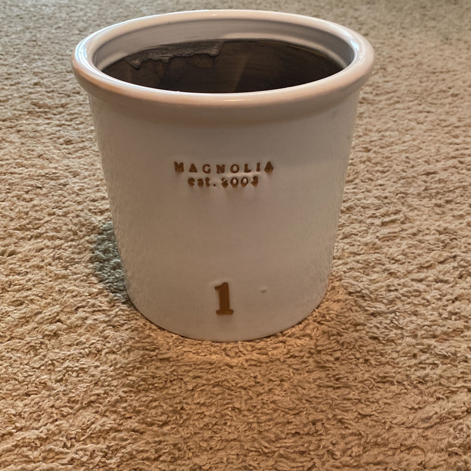 Magnolia Abby Crock 