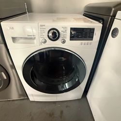 LG Dryer Ventless “24 ( Secadora )