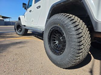 17x9 Mojave Lock Off-road Rims and Tires 35/1250/17 Atturo XT