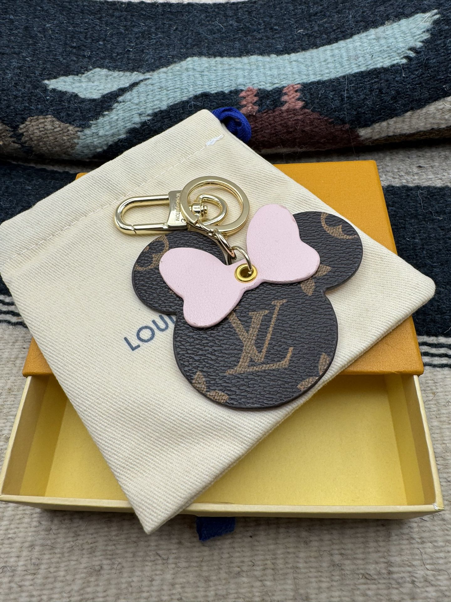 New Monogrammed Cute Pink Mouse Vacation Bag Charm / Keychain With Bag & Box