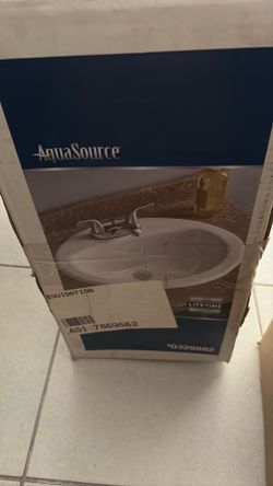 Two Sinks New in Box 📦 50 dollars