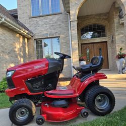 RIDING LAWN MOWER
