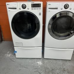 gas dryer and washer with stands 