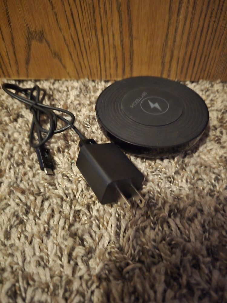 Wireless Charger/Alarm Clock