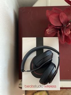 Beats by Dre Studio Wireless