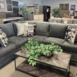 Grey Sectional 💚☑️ $1,599