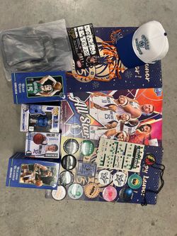 Dallas Mavericks & Stars Lot