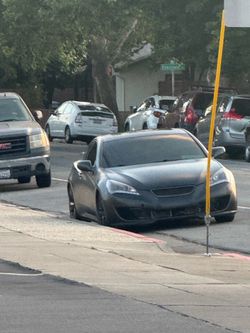 Hyundai Genesis 2012 2.0T