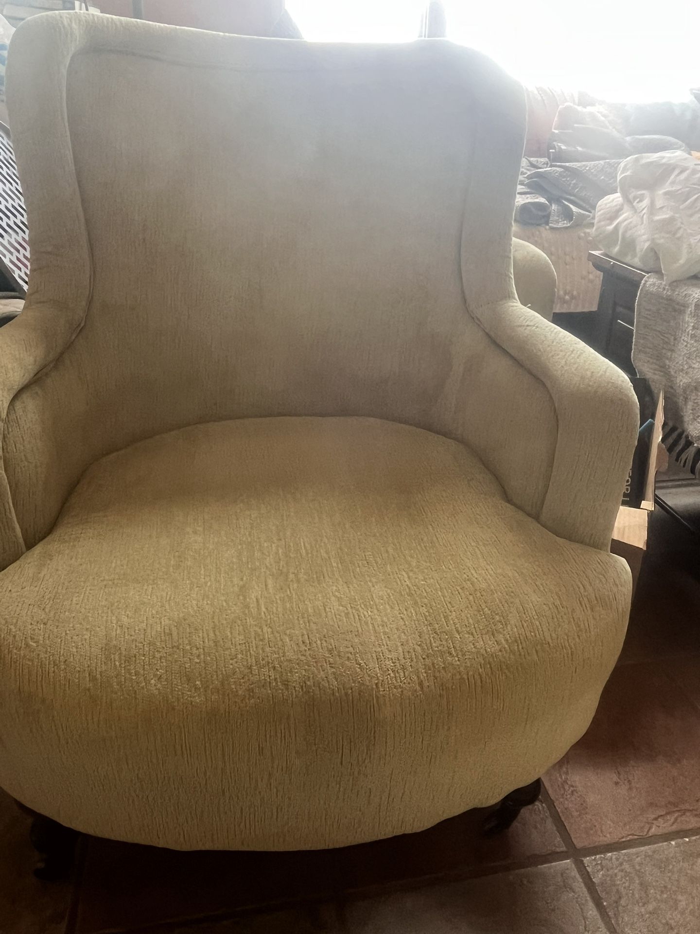 4 Lime Green Club Chairs