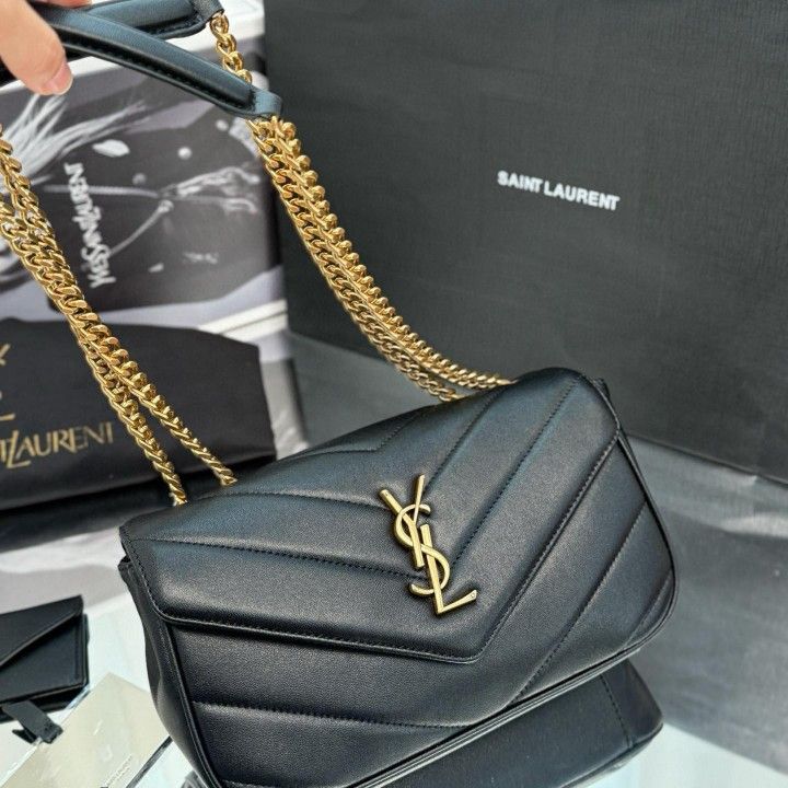 Women's black shoulder bag, fashionable and versatile