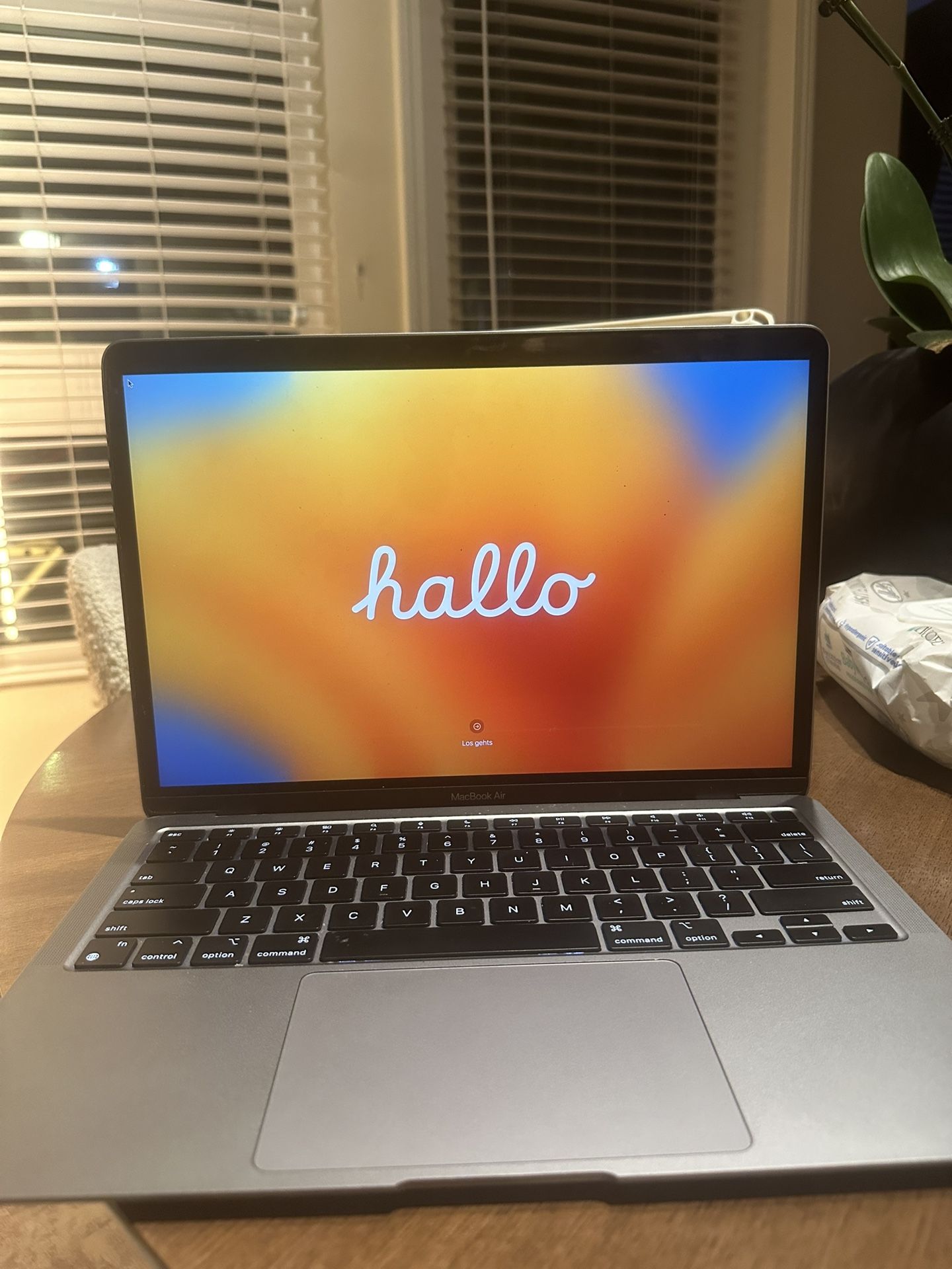 Used 2020 MacBook Air