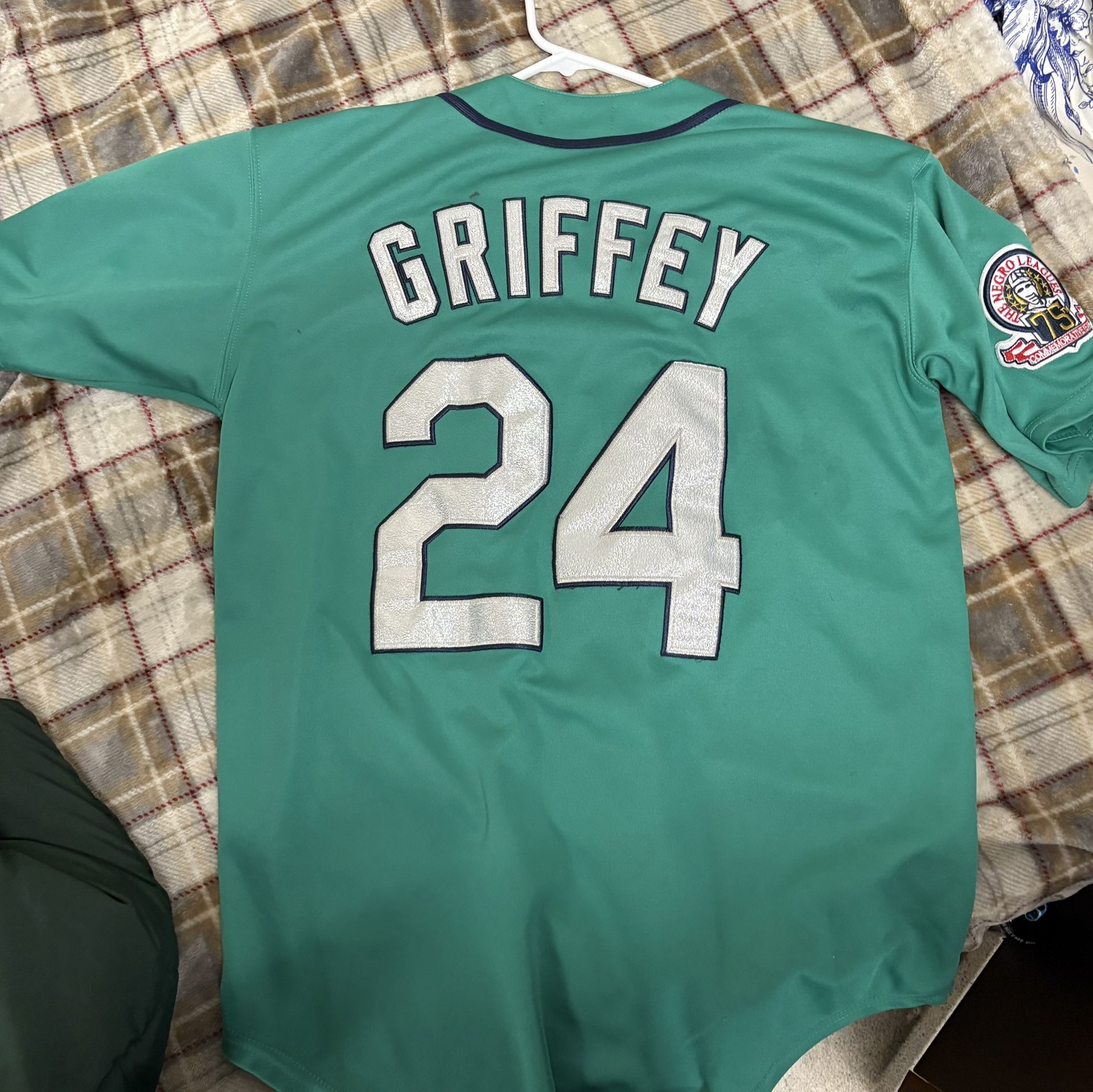 Ken Griffey Mitchell And Ness Jersey-Large