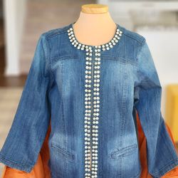 Women's Pearl/Bling Blue Denim Jacket!
