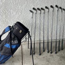 Golf Bag With 10 Iron Clubs 