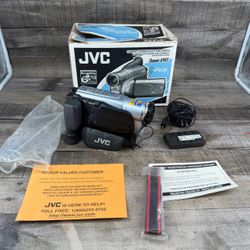 JVC Camcorder Camera Compact Super GR-SXM26OU  L