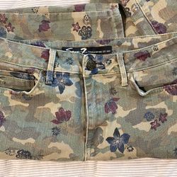 Seven7 Camouflage Jeans Size 10