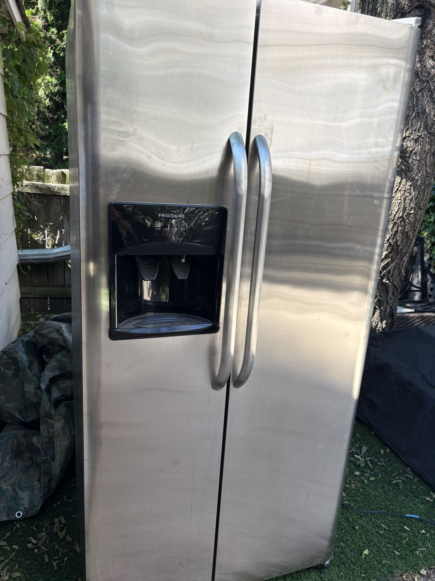 Side By Side French Door Refrigerator