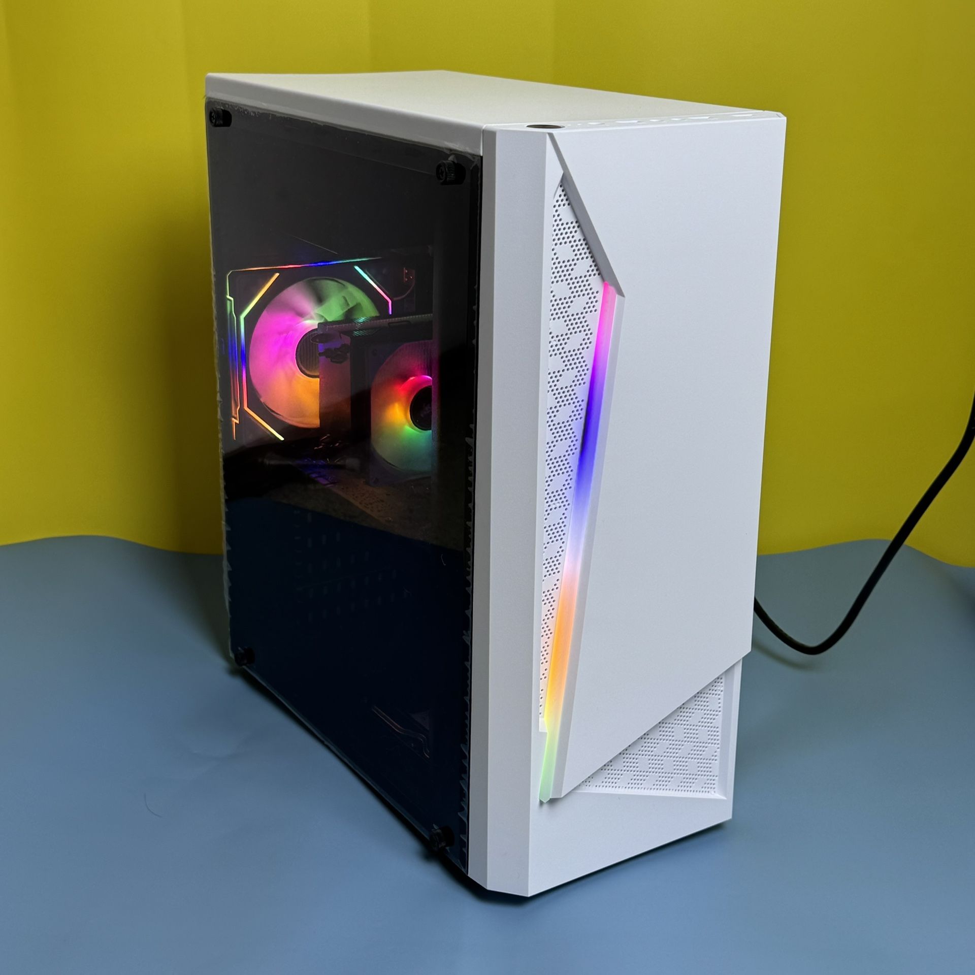 Gaming PC / Computer / RX 570 4GB / 32GB RAM / SSD +HDD / 8 cores