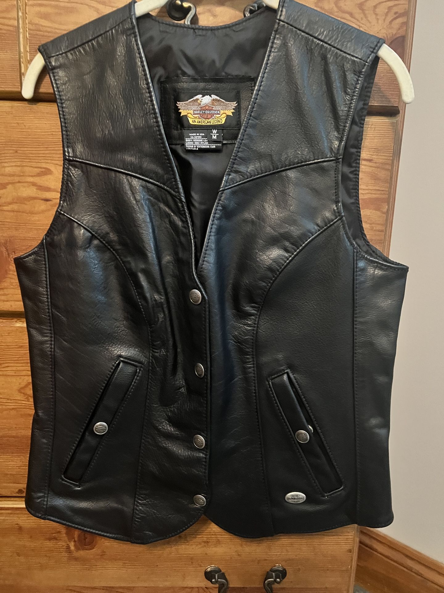 Harley Davidson American Legend Black Leather Women's Vest Medium CA 03402 USA