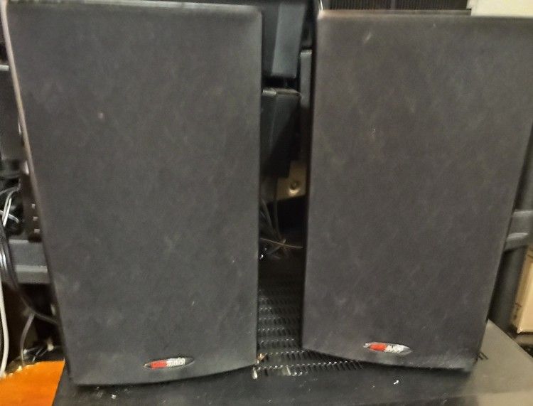 hey! MORE POLK AUDIO R-15 s cool!