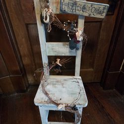 Decorative Handcrafted Wooden Chair 