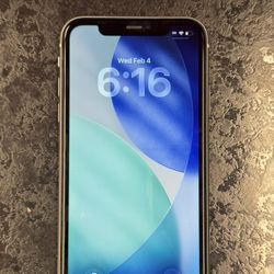 Apple iPhone 11 - 256 GB - White (Unlocked) Genuine Battery 85% - Check Desc