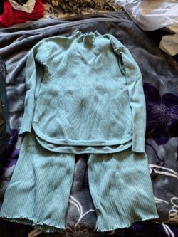 Pants And Sweater S 6/6x
