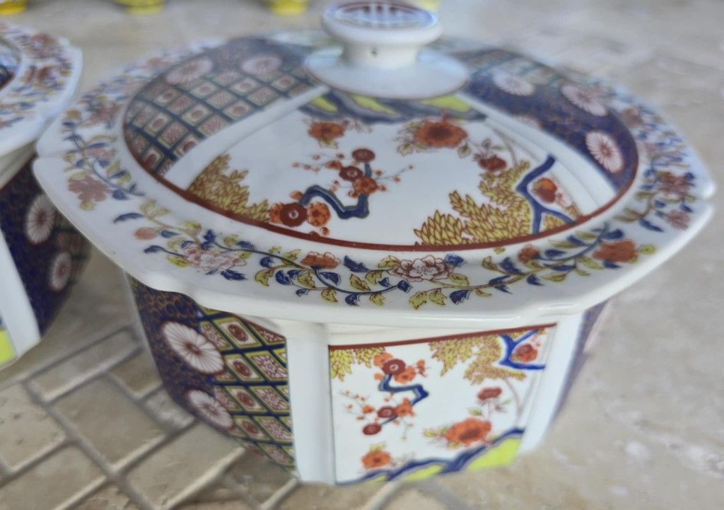 Large 9" Asian Tatung Imari Cathay Octagon Covered Casserole Serving Bowl China