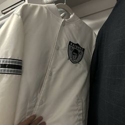 Vintage LA Vegas Raiders Nike Starter Jacket Size LG 