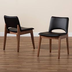 SET OF 2 BLACK FAUX LEATHER DINING CHAIRS ( NEW AND ASSEMBLED )